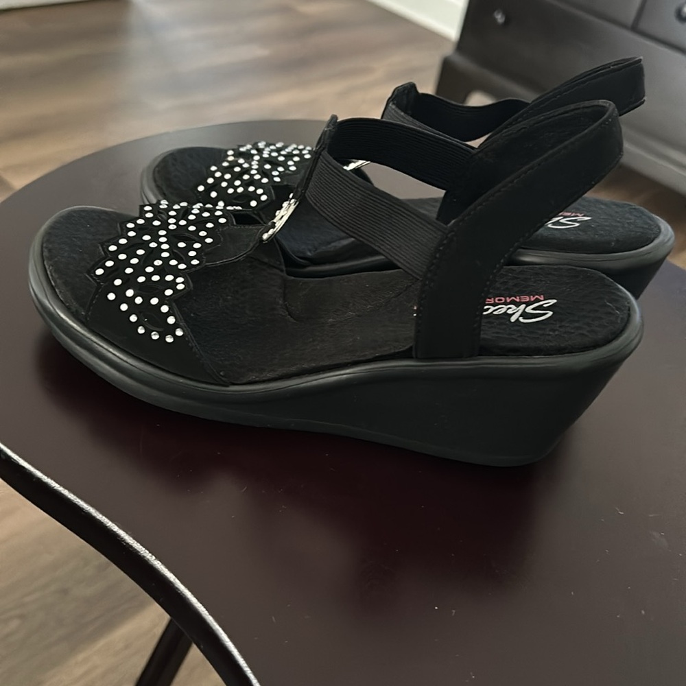 Skechers Cali Rumblers Queen B Wedge Sanda. Size 9. New with out box. - Picture 8 of 11
